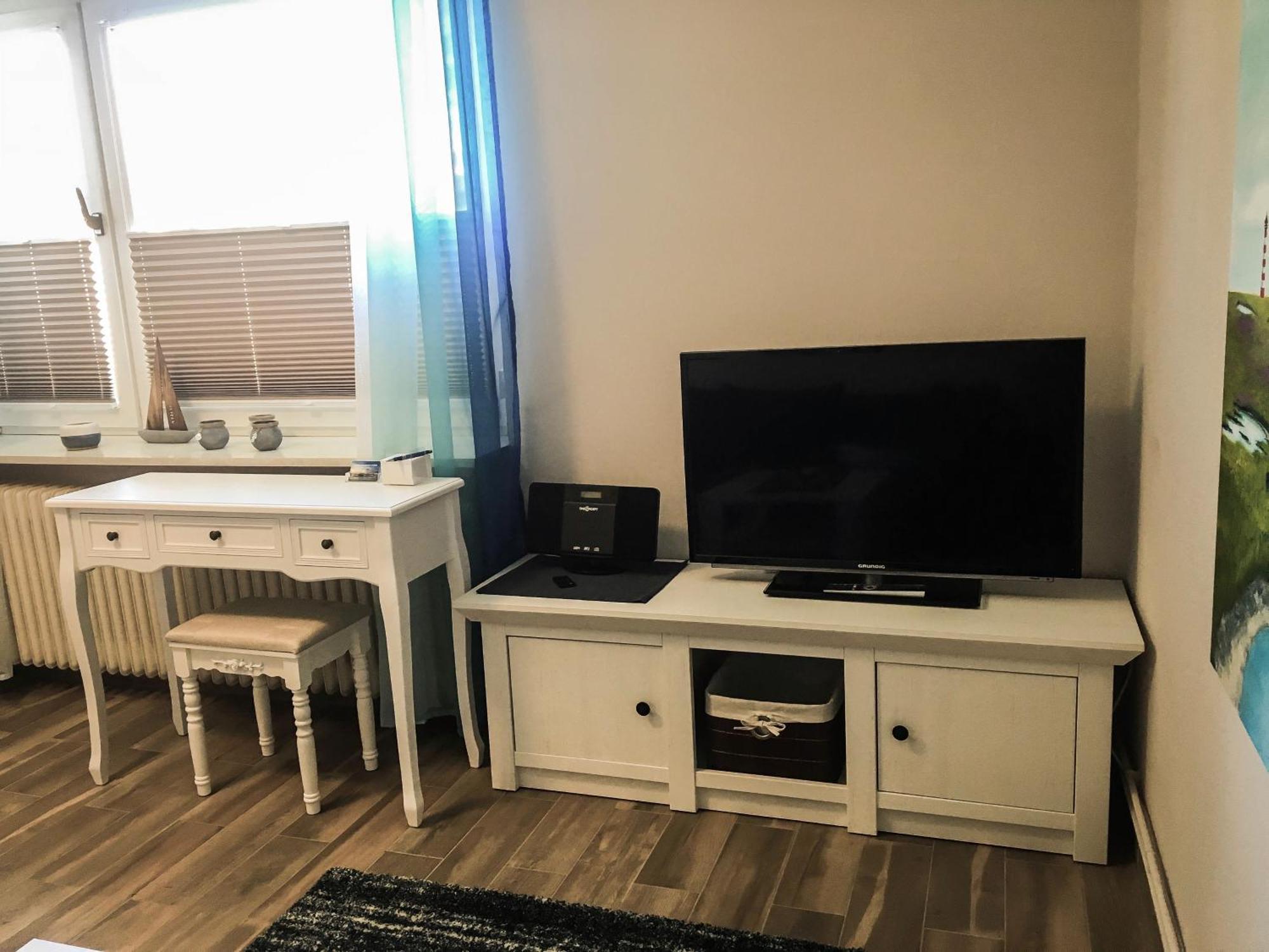 Ferienwohnung Kreatives Wohnen unter Reet ruhig und doch zentral Schwabstedt Zimmer foto